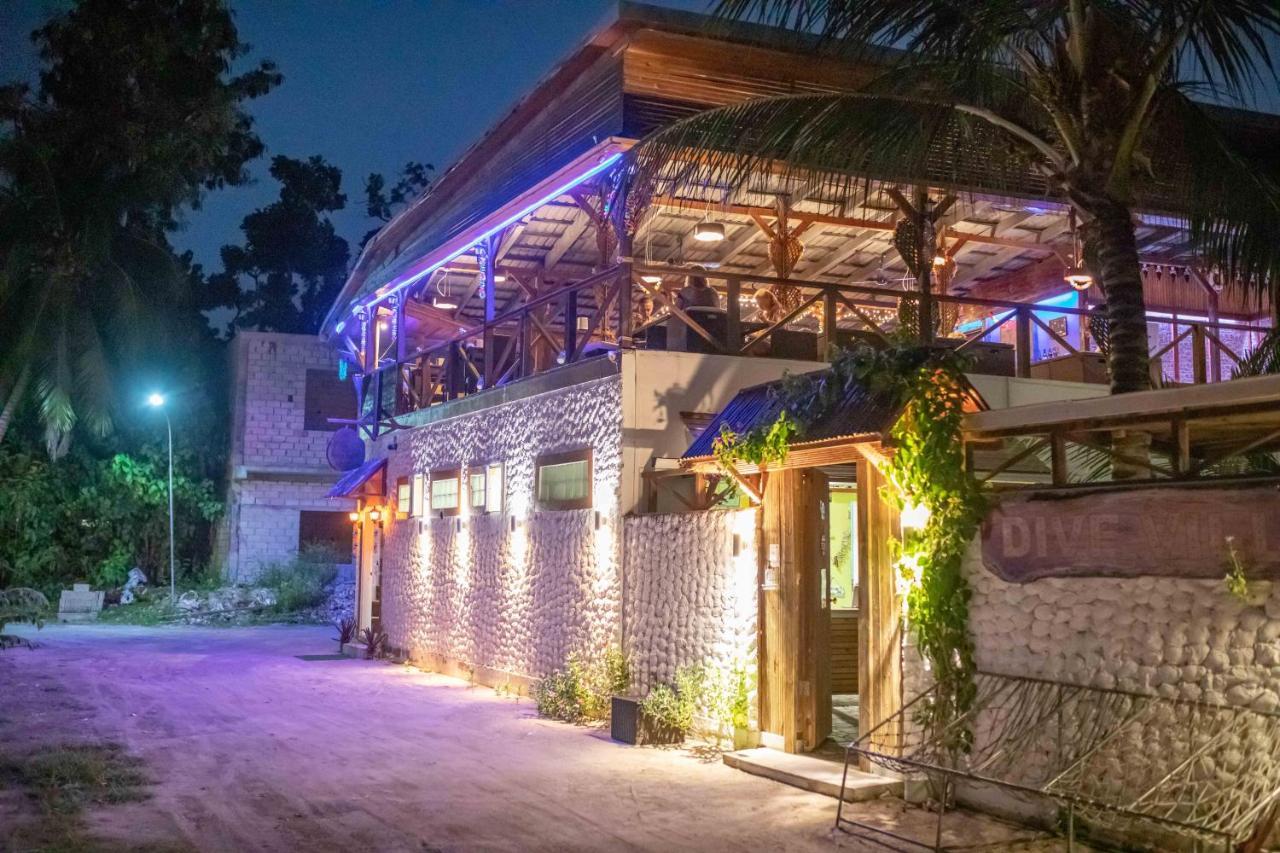 Dive Villa Thoddoo Exterior photo